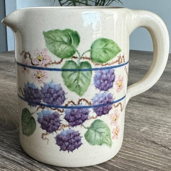 Yesteryears, Hand Painted Creamer Pitcher. - Picture 1 of 6